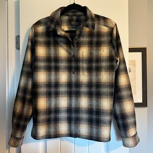 Pendleton women’s wool button down shirt - size L